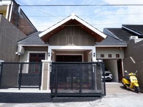 Luar Bangunan 4 Singgah Tentrem Homestay - Yogyakarta