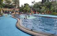 Kolam Renang 3 Syariah Hotel Sentul