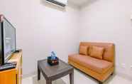 Lobi 3 Minimalist and Homey 1BR The Mansion Kemayoran Apartment By Travelio