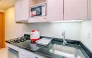 อื่นๆ 6 Minimalist and Homey 1BR The Mansion Kemayoran Apartment By Travelio