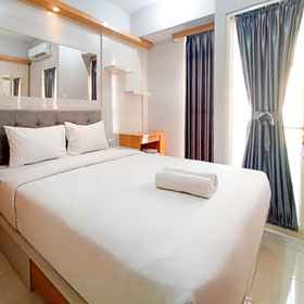 Bedroom 1 Homey and Best Deal Studio Apartment Amartha View By Travelio, Kaliwungu Station Hotels