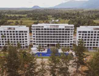 Exterior 2 Roxy Beach Apartment