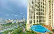 Swimming Pool 6 Saigon Center Riverside - The GoldView Apartment