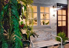 Exterior 4 Noir Cafe And Hostel - Chinatown