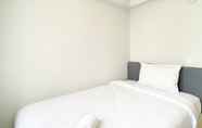 Kamar Tidur 2 Cozy and Best Deal 3BR Meikarta Apartment By Travelio