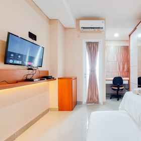 Bedroom 1 Simply Look and Nice Studio Apartment at B Residence By Travelio, Kp. Bojong Desa Kemuning Hotels
