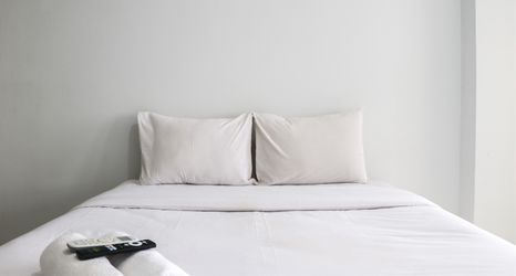 침실 2 Nice and Cozy Studio Apartment at Mekarwangi Square Cibaduyut By Travelio