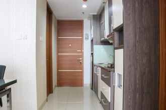 Ruang untuk Umum 4 Spacious Combined 2BR Dago Suites Apartment By Travelio