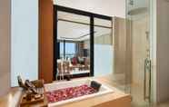 Toilet Kamar 7 Grand Seminyak - Lifestyle Boutique Bali Resort