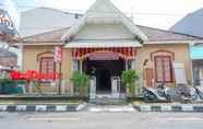 Exterior 6 RedDoorz @ Golden Inn Tugu Yogyakarta