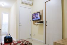 Others Minimalist 1BR Parahyangan Residence Apartment By Travelio