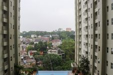 Lobby Minimalist 1BR Parahyangan Residence Apartment By Travelio