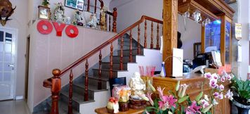 Lobby 2 OYO 1037 Lendes Tourist Inn Main