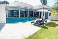 Pusat Kebugaran Maret Three Bedrooms Pool Villa