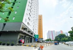 Others 7 Relaxing and Good Deal and Relaxing 2BR Green Pramuka City Apartment By Travelio