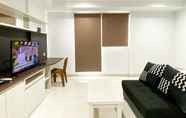 Sảnh chờ 2 Relaxing Studio Apartment at Azalea Suites By Travelio