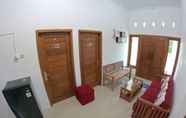 Lobi 5 Sare Homestay Jogja