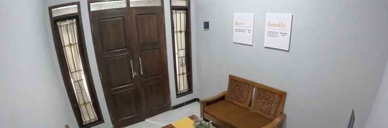 Sảnh chờ Griya Rajawali Homestay Jogja