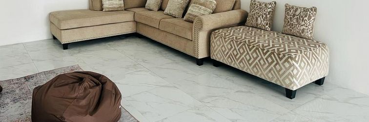 大廳 Urbanview Hotel Nimara Ngawi by RedDoorz