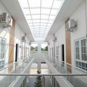 Others1Urbanview Hotel Nimara Ngawi by RedDoorz,雅威飯店