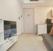 Lobby 2 Modern Look 1BR Apartment Menara Jakarta Kemayoran By Travelio