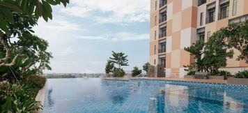 สระว่ายน้ำ 6 Sayana Apartemen by Mega Bara Group