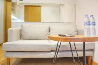 Common Space 4 Nice and Homey 1BR at The Mansion Kemayoran Apartment By Travelio
