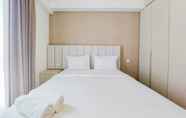 Kamar Tidur 2 Spacious and Homey 3BR Sky House BSD Apartment By Travelio