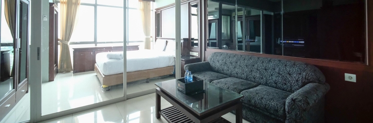 Lobby Homey 1BR at Aryaduta Residence Apartment Surabaya By Travelio