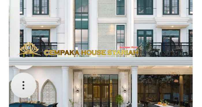 ภายนอกอาคาร Cempaka House Syariah Boutique Hotel