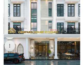Exterior 2 Cempaka House Syariah Boutique Hotel