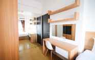 อื่นๆ 2 Comfy and Clean 1BR at Tamansari Prospero Apartment By Travelio