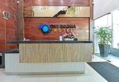 로비 4 OYO 91009 One Enigma Hotel