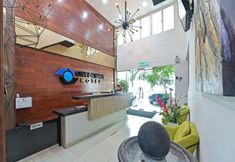 로비 7 OYO 91009 One Enigma Hotel