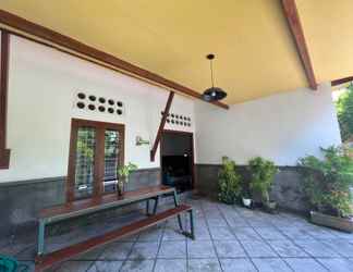 Lobi 2 Homestay Jogja Rumah Obit By Simply Homy