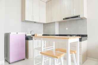 Common Space 4 Homey and Well Designed 1BR Ciputra International Apartment By Travelio