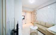 Common Space 3 Clean and Luxury 2BR at Benson Supermall Mansion Apartment By Travelio