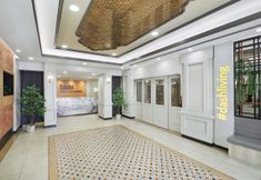 Lobby 6 Dash Living Rochor