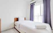 ห้องนอน 2 Cozy and Restful Apartment Studio Sky House Alam Sutera By Travelio