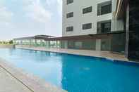 Swimming Pool Good Choice Studio at Apartment Anwa Residence Bintaro By Travelio