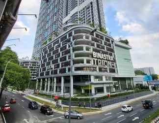 Exterior 2 Cozy Skyline Retreat at Trion KL, Level 63