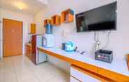 Ruang untuk Umum 4 Modern and Best Homey Studio at Dave Apartment By Travelio