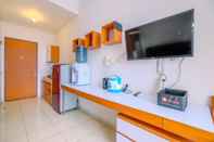 Ruang untuk Umum Modern and Best Homey Studio at Dave Apartment By Travelio