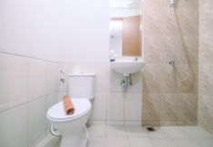 In-room Bathroom 5 Well and Minimalist Studio Transpark Juanda Bekasi Timur Apartment By Travelio