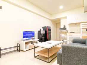 Common Space 4 Modern Stay and Tidy 2BR at Meikarta Apartment By Travelio