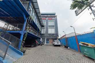 Exterior 4 RedDoorz near Stadium Arcamanik Bandung