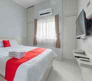 Lainnya 6 RedDoorz near Stadium Arcamanik Bandung