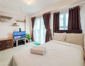 Bedroom 2 Contemporary Style and Nice 1BR Apartment at Gateway Pasteur By Travelio