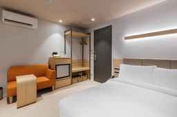 Nishitetsu Hotel Croom Bangkok Silom, USD 153.28