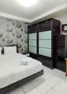 BEDROOM Good View and Cool 2BR Apartment at Gateway Ahmad Yani Cicadas By Travelio